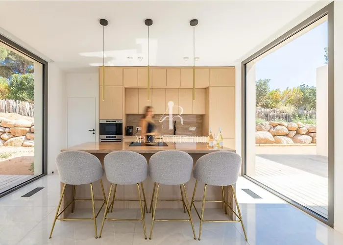 Cala Serena Вилла Дзондза